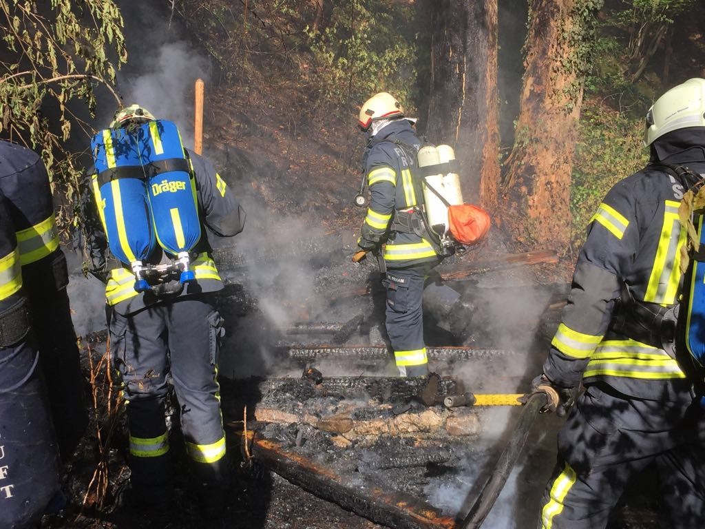 Brand Hütte Au 4